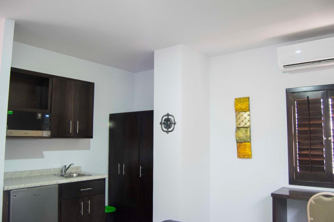 Hotel Onix Suites Delicias Exterior photo