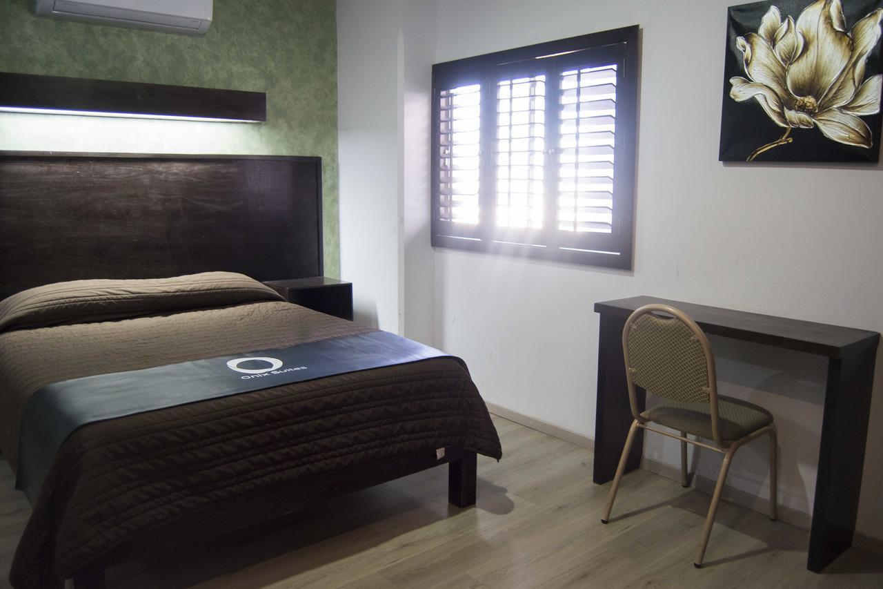 Hotel Onix Suites Delicias Exterior photo